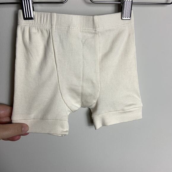 Childhoods Natural Shorts - Picture 3 of 5